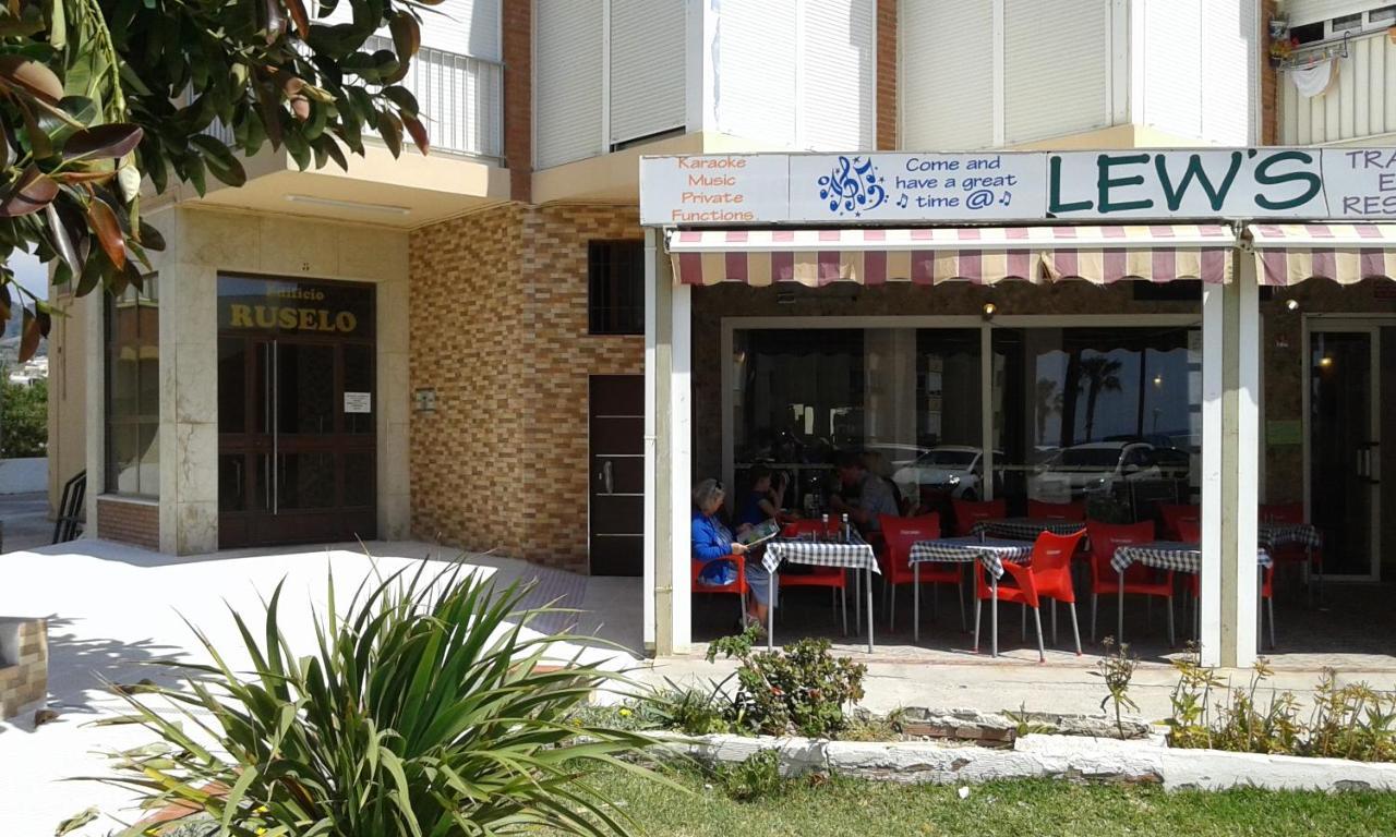 Ruselo-R706 Torrox Exterior foto